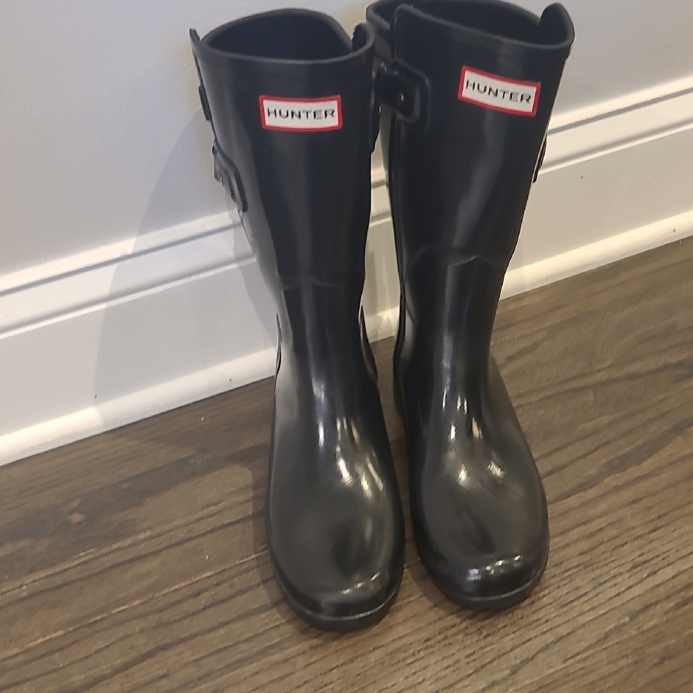Hunter Glossy Black Boots